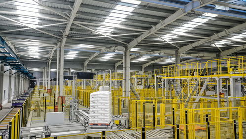 中國(guó)石化國(guó)內(nèi)最高單線(xiàn)倉(cāng)庫(kù)在漢投用，智能物流開(kāi)啟產(chǎn)品全鏈路溯源新篇章